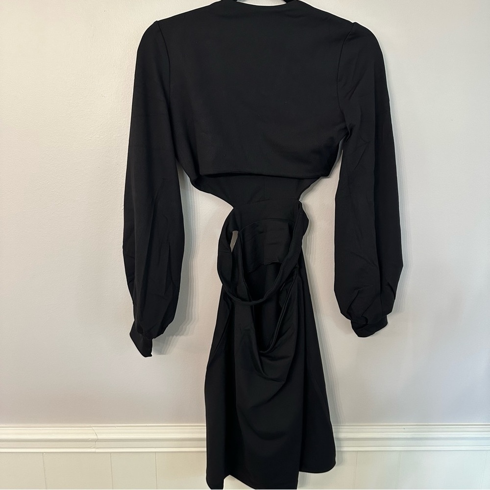 NWT Susana Monaco Black Deep V-Neck Cut out Back Dress Size Small - Picture 12 of 13
